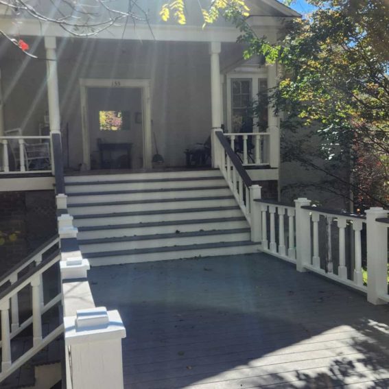 Goelet Memorial Library