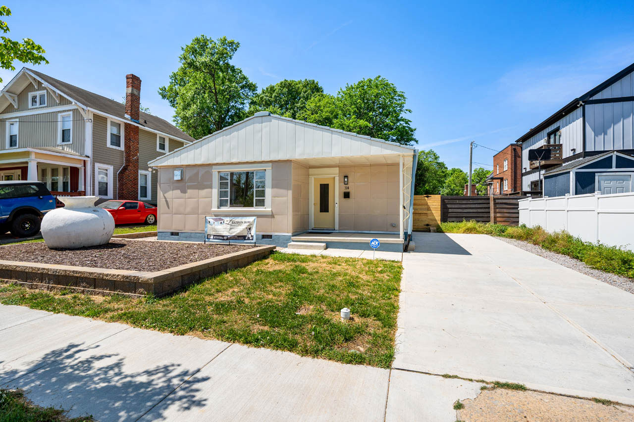Lustron Home