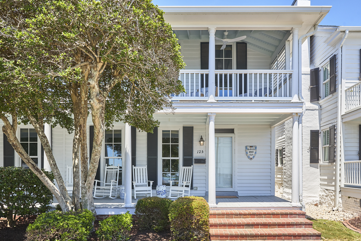 Warner House