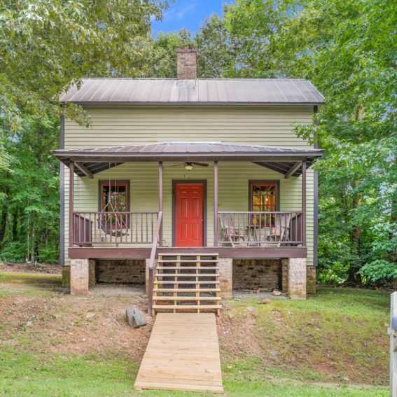 2419 Hodges Road
